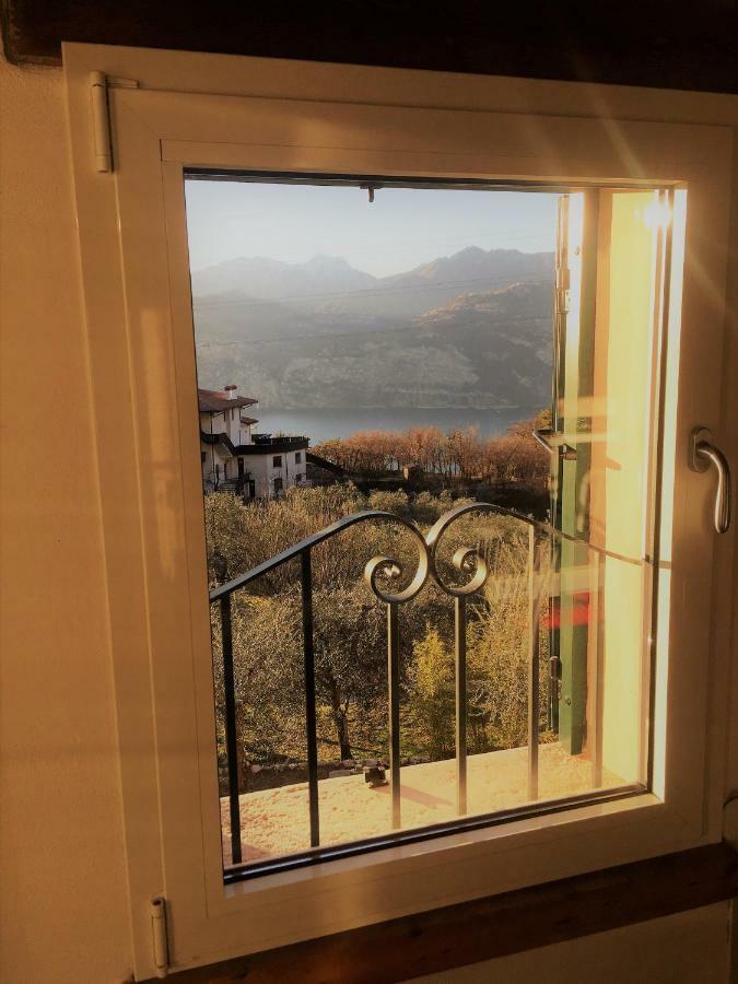 Mansardino Daire Malcesine Dış mekan fotoğraf